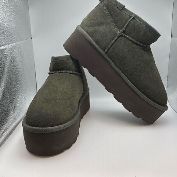 CUSHIONAIRE Hippy Womenβs Platform Ankle Bootsβ SIZE 8.5 OLIVE - Picture 6 of 7